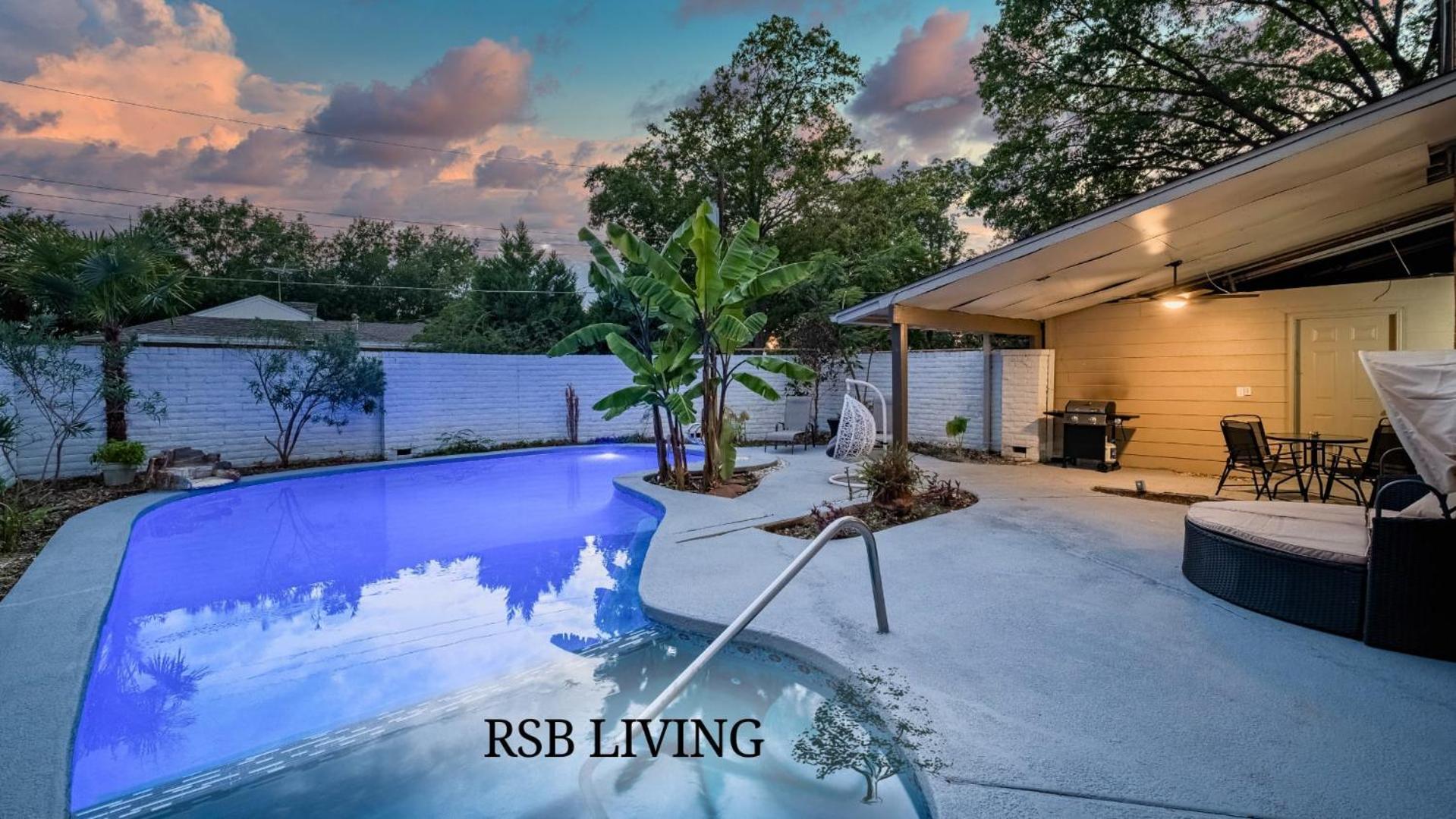 Stunning 5Br 2Ba Holiday Home With Private Pool And Cinema Dallas Ngoại thất bức ảnh